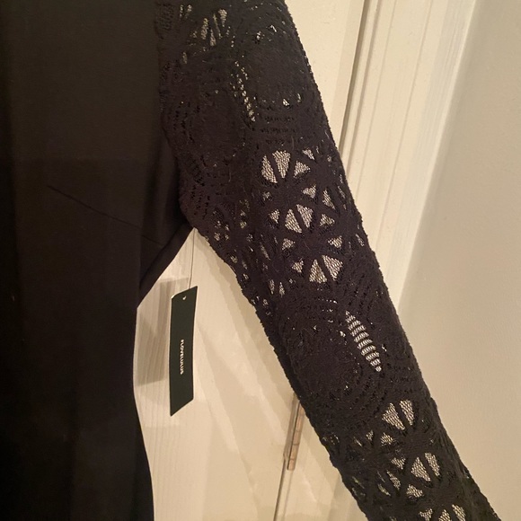 Lulu’s Black Lace Bodycon Dress - Picture 2 of 4